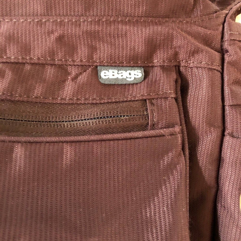 eBags Terrace Crossbody Every Day Unisex Bag! - Picture 3 of 7